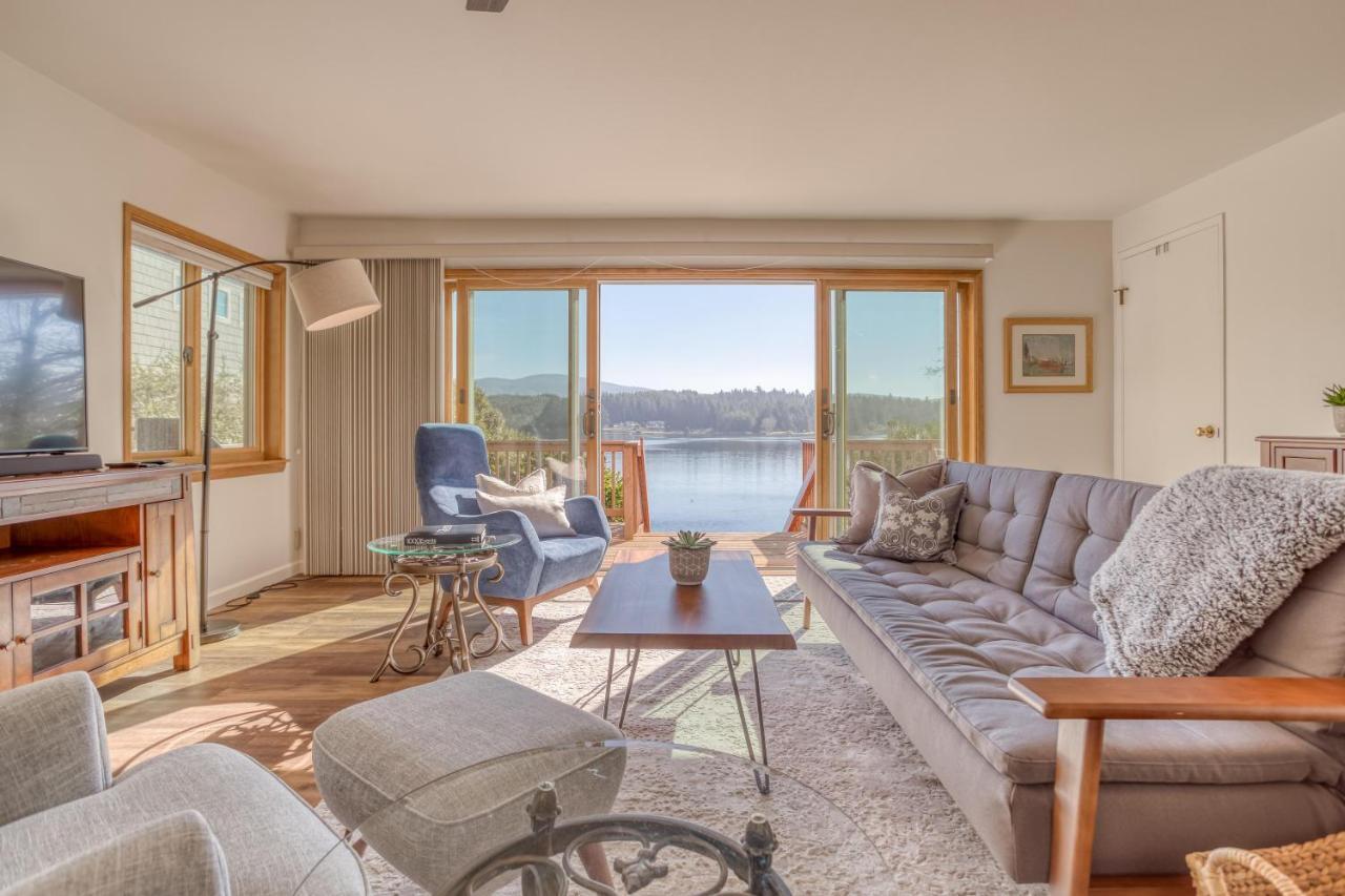Regatta Park Lake House Линкън Сити Екстериор снимка