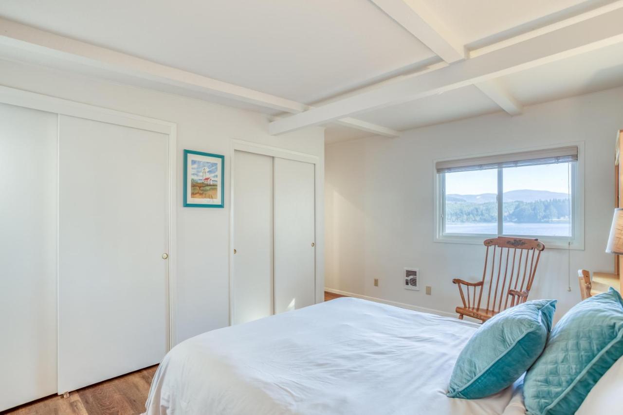Regatta Park Lake House Линкън Сити Екстериор снимка